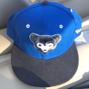 New Era Chicago Cubs Fitted Flat Brim Hat